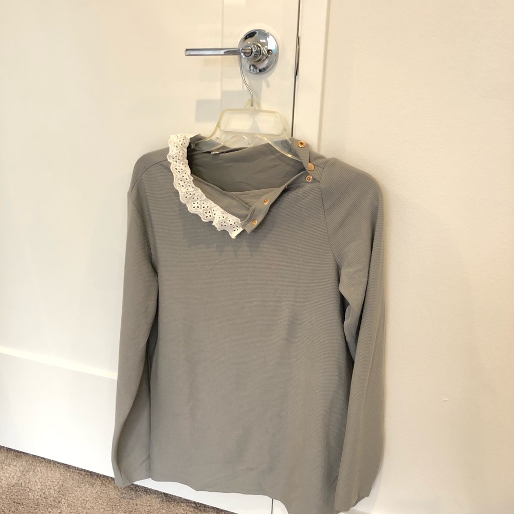 Medium Top